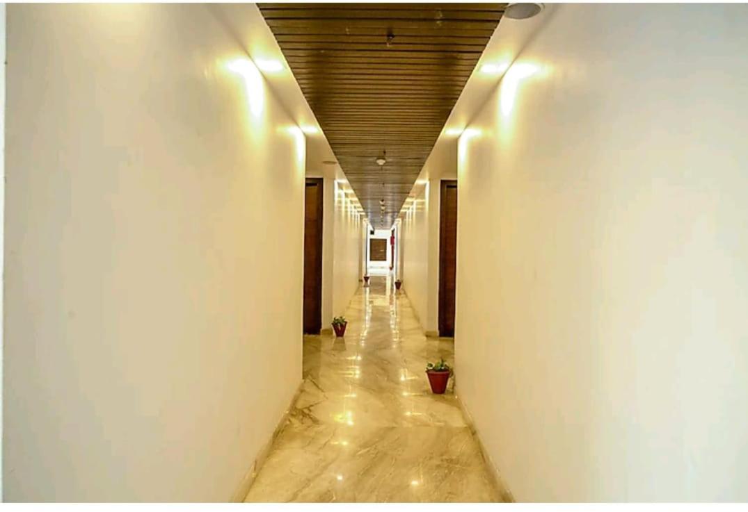 Hotel Agra Grande By Goyal Hoteliers Exterior foto